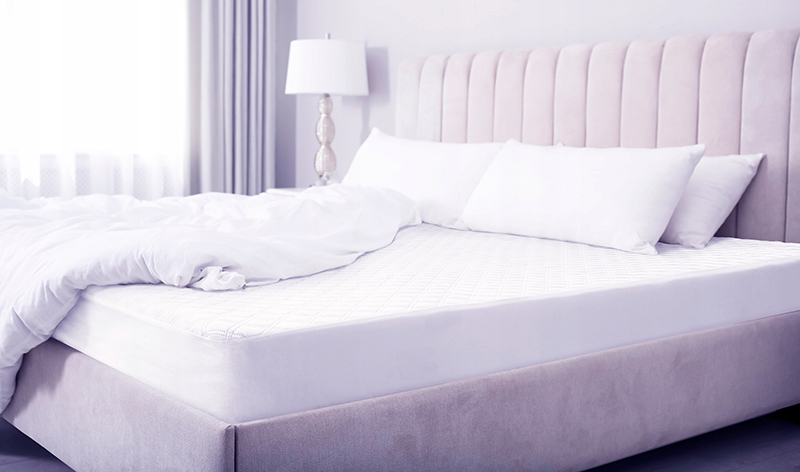 Pikowane prześcieradło ochronne na materac, przykładowa aranżacja